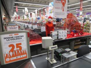 25 novembre 2017: nei nostri negozi e con il nostro personale