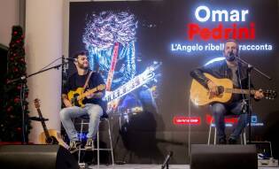 All'ipercoop di Brescia festa rock con Omar Pedrini - 19 dicembre 2019 (21)