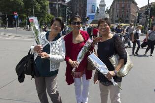 Festa della mamma al Gate con le rose Fairtrade - 8 maggio 2016