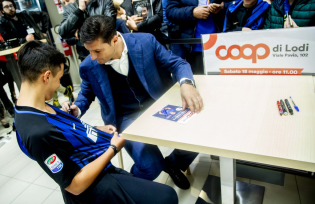 Il grande campione Javier Zanetti alla Coop di Lodi - 18 maggio 2019 (1)