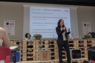 Premiamo l’impegno: consegna borse di studio - 12 giugno 2017