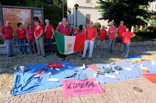 Una maglietta rossa anche per i nostri Soci e colleghi (25)