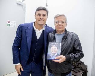 Il grande campione Javier Zanetti alla Coop di Lodi - 18 maggio 2019 (3)