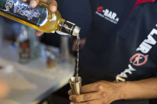 Showcooking Solidal con Tessa Gelisio e i barman acrobatici della Flair Academy al Gate - 15 luglio 2016