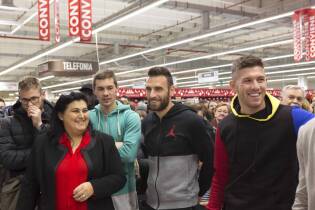 La U.S. Cremonese all'ipercoop di CremonaPo (13)