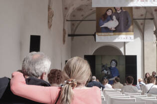 mondino.HumanDog.136