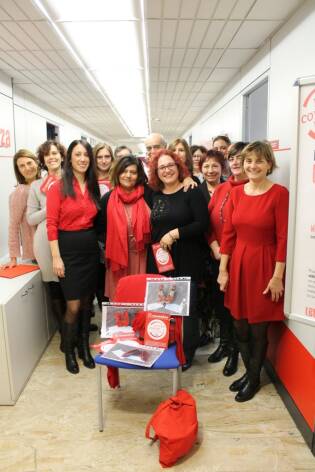 25 novembre 2017: nei nostri negozi e con il nostro personale