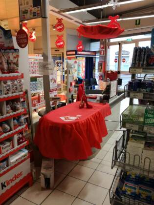 25 novembre 2017: nei nostri negozi e con il nostro personale