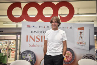 Presentazione del libro di Davide Oldani Insieme alla galleria Coop di via Arona