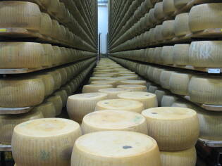 Visita agli stabilimenti Parmareggio - 10 maggio 2013