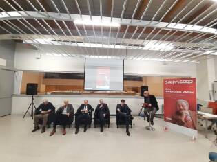 Inaugurazione targa Sala ScopriCoop Varese ad Ambrogio Vaghi (9)
