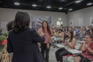 Premiamo l’impegno: consegna borse di studio - 12 giugno 2017