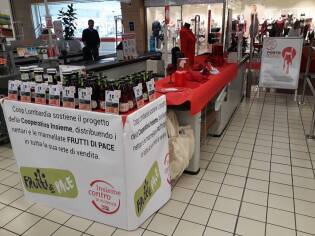 25 novembre 2017: nei nostri negozi e con il nostro personale