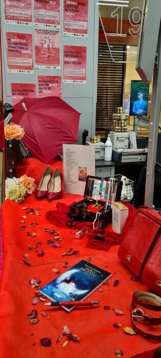 Un Posto Occupato (11)