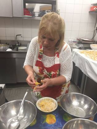 Scendiamo a tavola e facciamo solidarietà (20) -Circolo Antonio Labriola di Milano Bonola