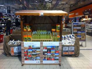 1606443_636456359746863_1125990176_o