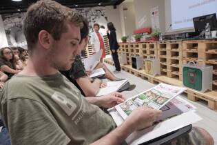 Premiamo l’impegno: consegna borse di studio - 12 giugno 2017