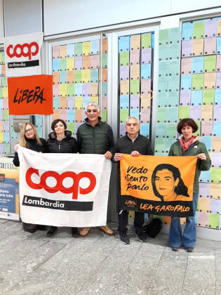 FlashMob Milano via Arona