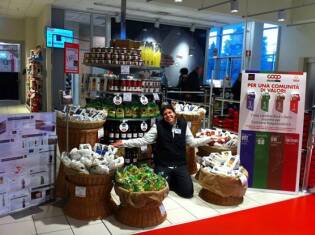 63322_636341193091713_1651692123_n