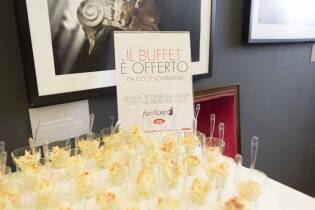 Due mani in più - 9 novembre 2016