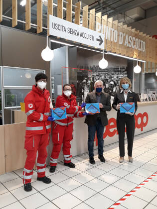 Emergenza COVID-19 la merce donata dai negozi - 23 marzo 2020 (1)