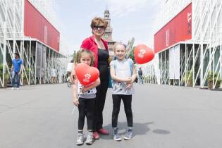 Festa della mamma al Gate con le rose Fairtrade - 8 maggio 2016