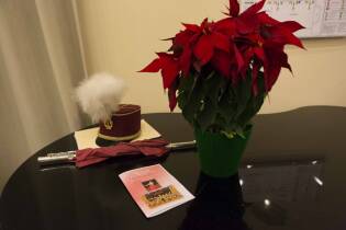 Consegna panettoni al Pio Albergo Trivulzio (1)