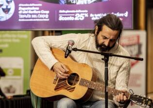 Omar Pedrini alla Coop di Como - 31 gennaio 2020 (18)