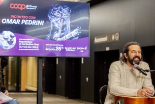 Omar Pedrini alla Coop di Como - 31 gennaio 2020 (14)