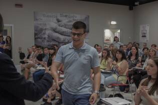 Premiamo l’impegno: consegna borse di studio - 12 giugno 2017