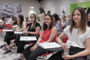Premiamo l’impegno: consegna borse di studio - 12 giugno 2017