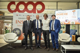 Presentazione del libro di Davide Oldani Insieme alla galleria Coop di via Arona