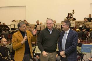 Consegna panettoni al Pio Albergo Trivulzio (13)