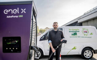 Tre nuove ricariche ultrafast Enel X Way all’Iper di Baggio