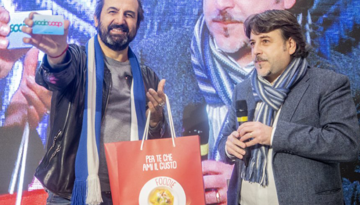 All'ipercoop di Brescia festa rock con Omar Pedrini