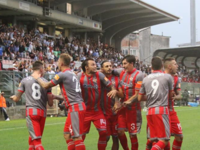 Colleziona tutte le figurine della U.S. Cremonese