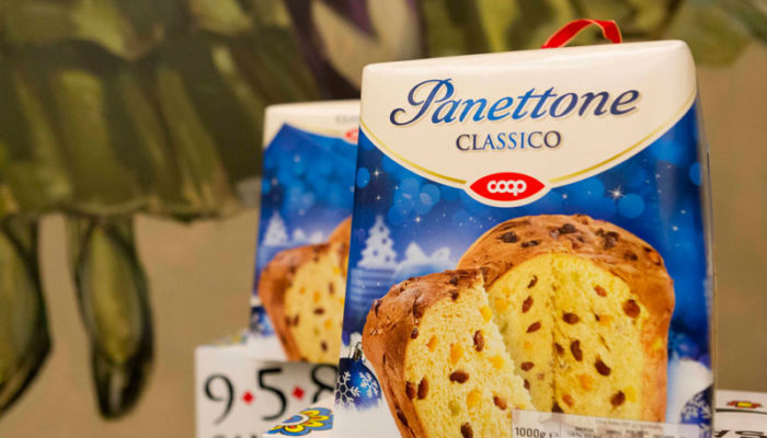 Alla stazione di Milano torna la festa di Natale per i senzatetto