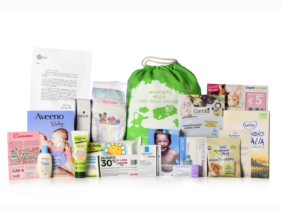 Benvenuti nella casa delle coccole pacco dono ai nuovi nati