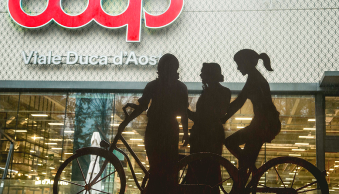 A Busto Arsizio un monumento per le lavoratrici del Borri