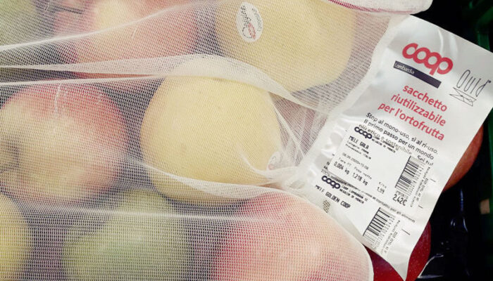 Coop Lombardia e i soci volontari insieme per l'ambiente