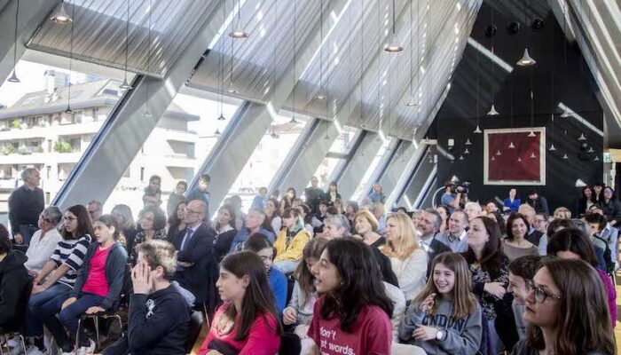 per la scuola e le giovani generazioni